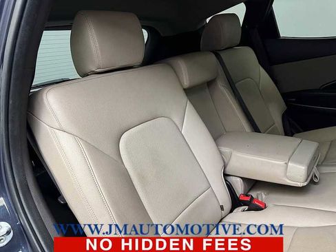 Used 2017 Hyundai Santa Fe Sport AWD/4WD image 18