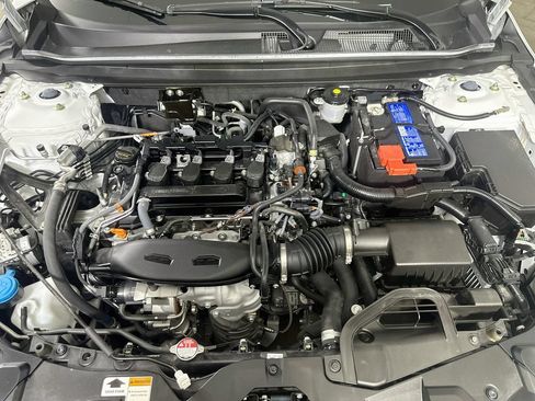 Used 2024 Honda Accord EX image 9