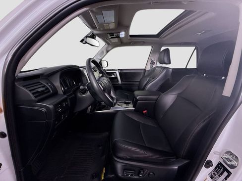 Used 2024 Toyota 4Runner Limited AWD/4WD image 14