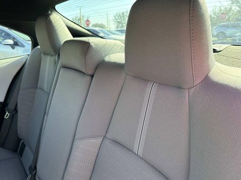 Used 2023 Toyota Corolla SE image 15