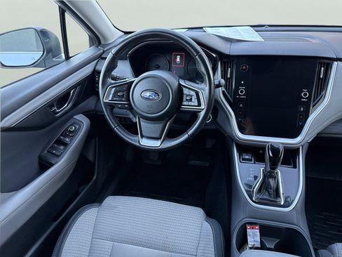 Used 2020 Subaru Outback Premium image 12