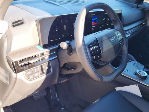 New 2026 Kia Sportage X-Line image 2