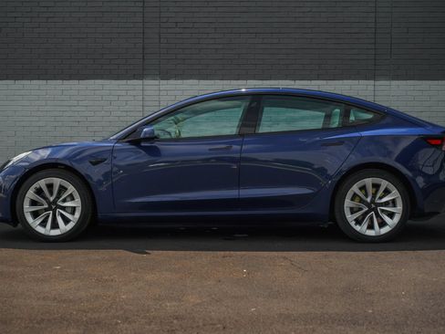 Used 2023 Tesla Model 3 Standard Range RWD image 8