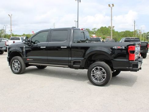 Used 2025 Ford F250 Platinum w/ Platinum Plus Package AWD/4WD image 7