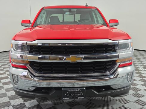 Used 2018 Chevrolet Silverado 1500 LT w/ All Star Edition AWD/4WD image 2
