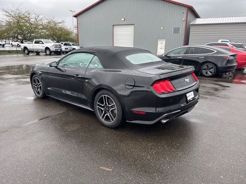 Used 2022 Ford Mustang Premium image 3