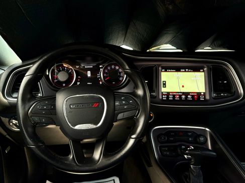 Used 2018 Dodge Challenger R/T w/ Sound Group image 31