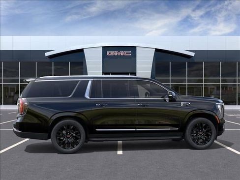 New 2026 GMC Yukon XL Elevation AWD/4WD image 5