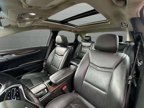 Used 2019 Cadillac XTS Luxury image 21