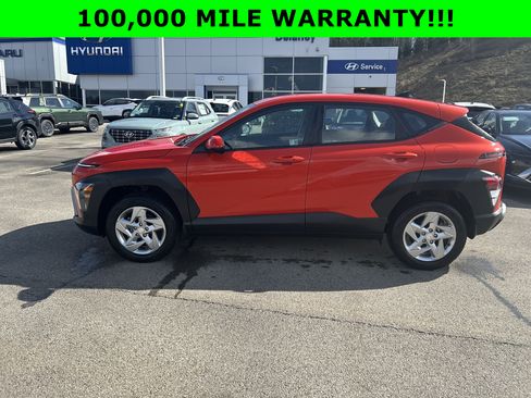 Certified 2025 Hyundai Kona SE image 20