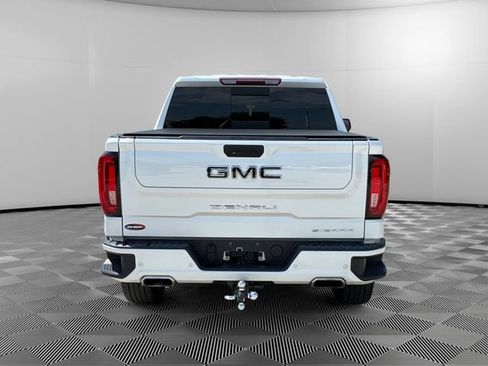 Certified 2020 GMC Sierra 1500 Denali w/ Driver Alert Package II AWD/4WD image 4