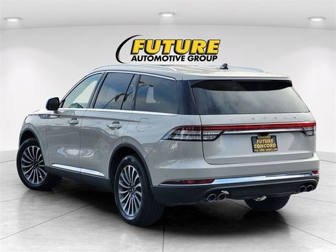 Certified 2022 Lincoln Aviator Reserve image 7