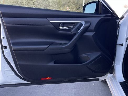 Used 2018 Nissan Altima 2.5 SL image 9