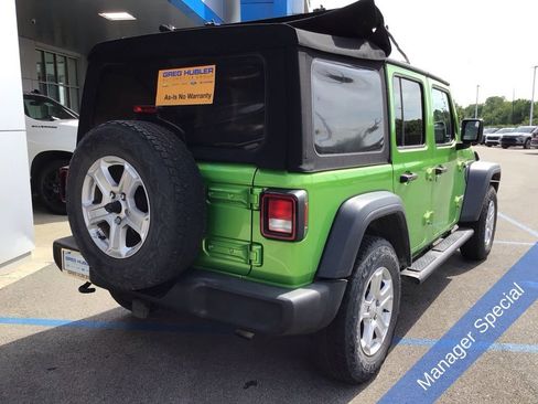Used 2018 Jeep Wrangler Unlimited Sport S AWD/4WD image 8