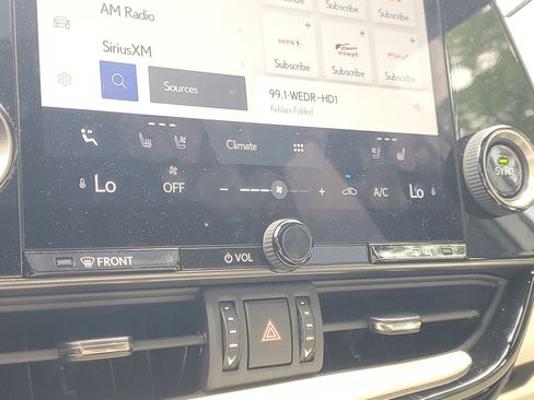 Used 2024 Lexus NX 250 FWD image 32