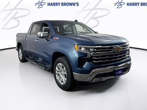 Used 2024 Chevrolet Silverado 1500 LTZ AWD/4WD image 26