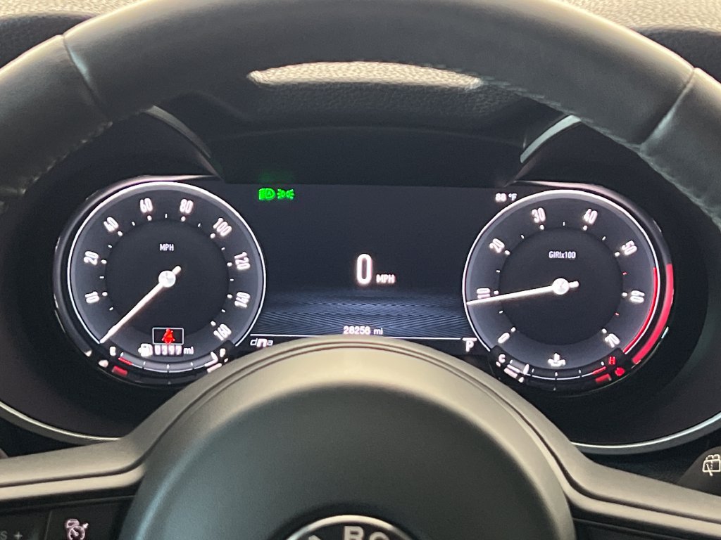 Used 2024 Alfa Romeo Stelvio Ti AWD/4WD image 18