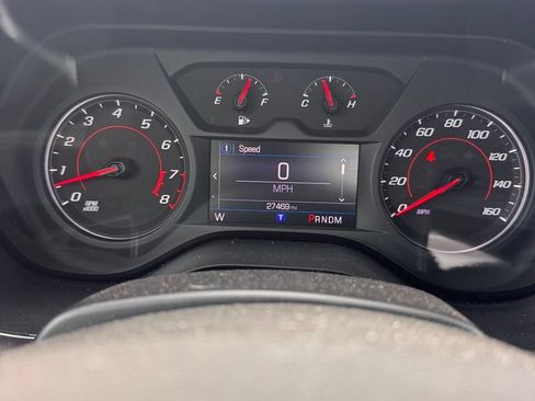 Used 2023 Chevrolet Camaro LT RWD image 13