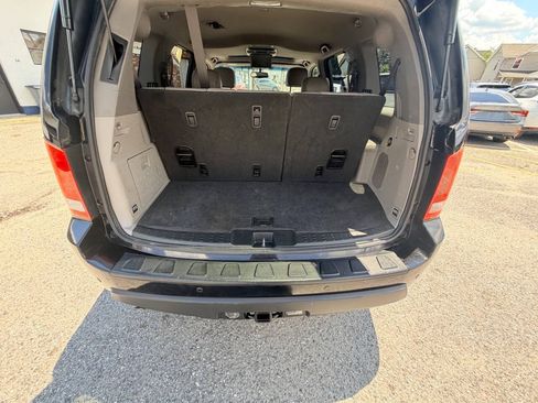 Used 2011 Honda Pilot Touring image 46