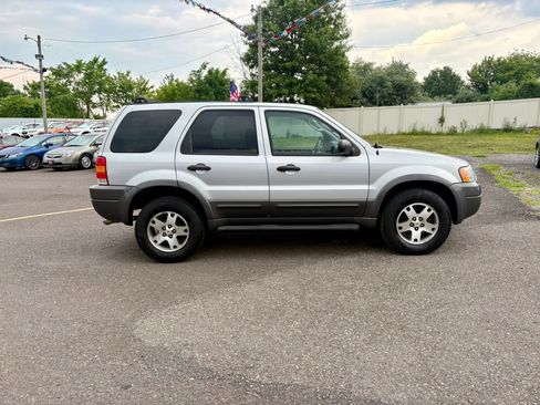 Used 2004 Ford Escape XLT AWD/4WD image 6