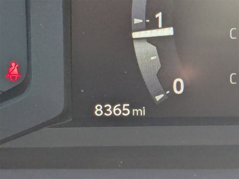 Used 2025 Toyota Tacoma SR image 31