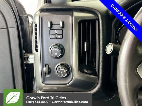 Used 2018 Chevrolet Silverado 1500 LT w/ All Star Edition AWD/4WD image 17