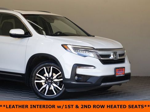 Used 2022 Honda Pilot Touring image 3