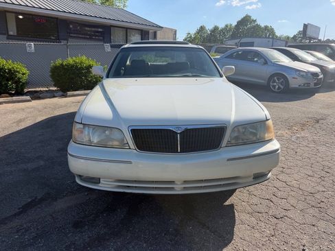 Used 1998 INFINITI Q45 Touring RWD image 2