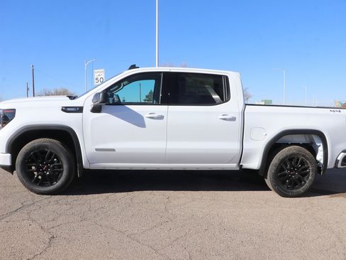 New 2026 GMC Sierra 1500 Elevation image 4