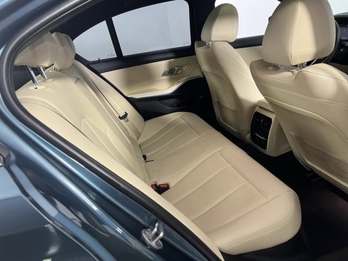 Used 2021 BMW 330e w/ Convenience Package image 28