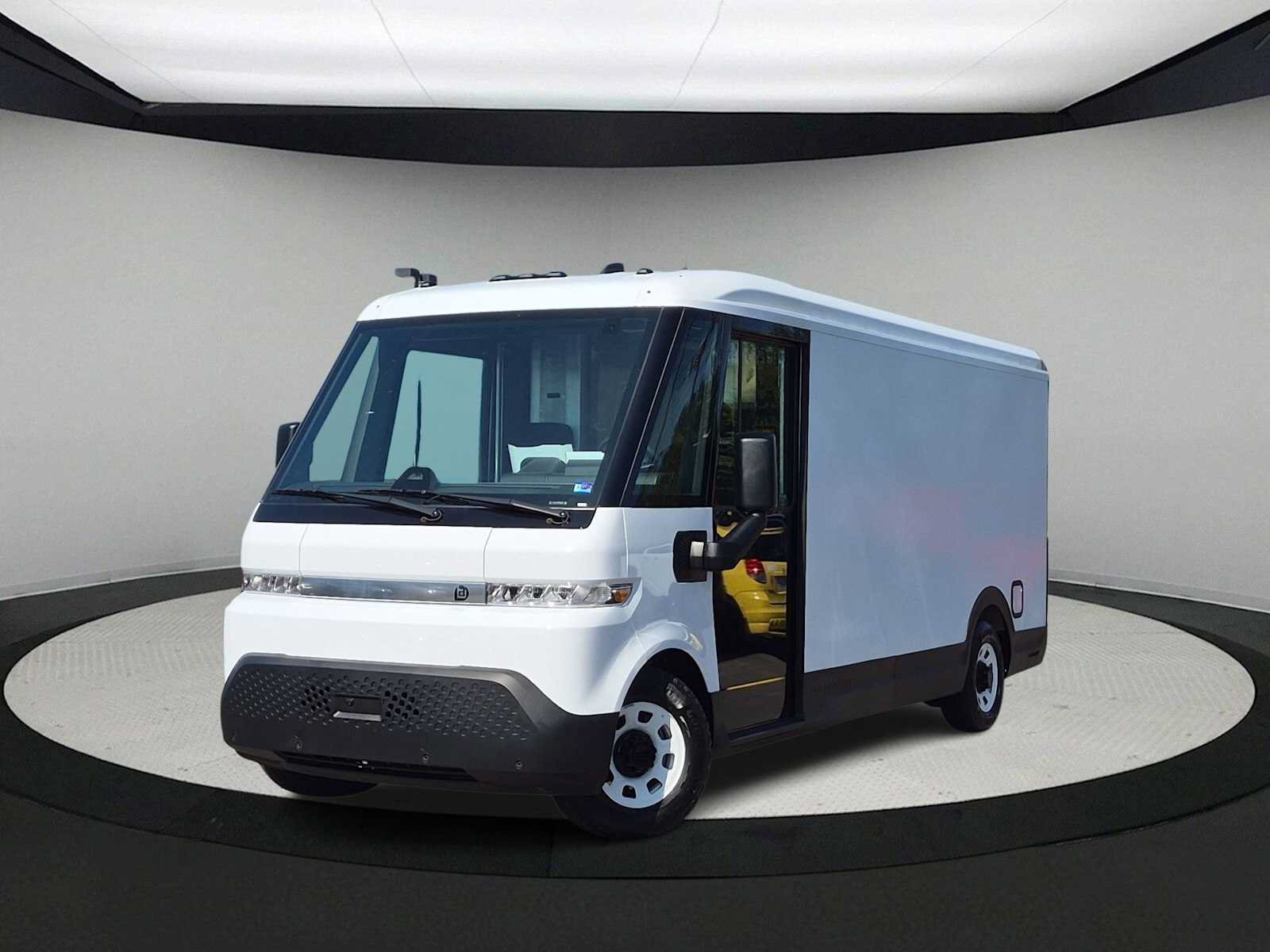 Used 2024 Chevrolet Brightdrop 600 w/ Commercial Equipment Package AWD/4WD image 1