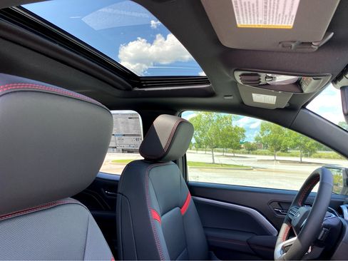 New 2025 Chevrolet Colorado Z71 w/ Technology Package image 8