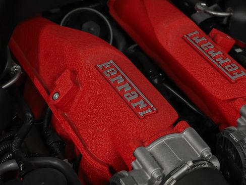 Certified 2022 Ferrari Roma RWD image 18