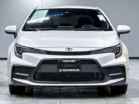 Used 2020 Toyota Corolla SE image 5
