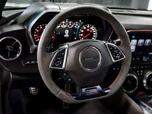 Used 2018 Chevrolet Camaro ZL1 image 11