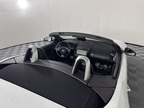 Used 2021 Jaguar F-TYPE R-Dynamic image 40