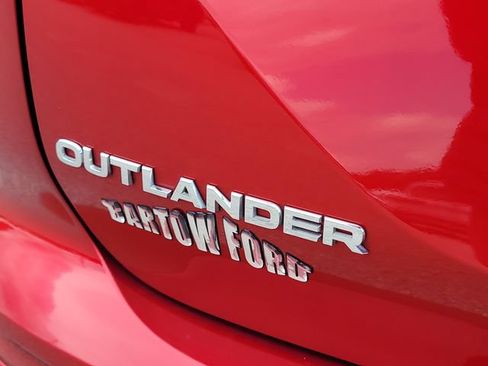 Used 2023 Mitsubishi Outlander SEL FWD image 9