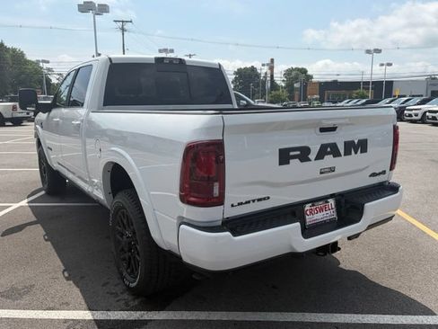 New 2026 RAM 2500 Limited AWD/4WD image 5
