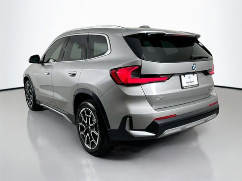 New 2026 BMW X1 xDrive28i w/ Technology Package AWD/4WD image 8