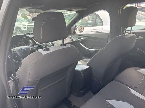 Used 2015 Ford Focus ST image 17