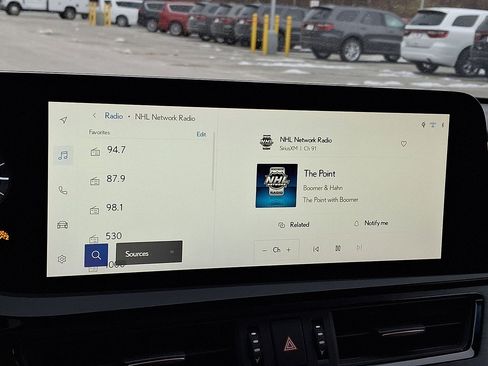 Used 2023 Lexus ES 300h F Sport image 14