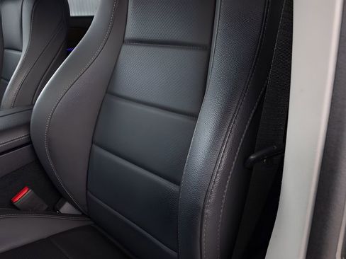 Used 2024 Mercedes-Benz GLE 350 4MATIC image 46
