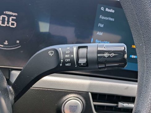 Used 2025 Hyundai Sonata SEL FWD image 29