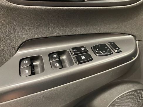 Used 2020 Hyundai Kona SE image 27