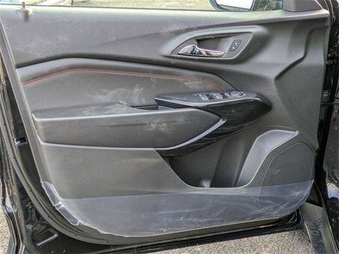 New 2026 Chevrolet Trax RS w/ Driver Confidence Package image 12