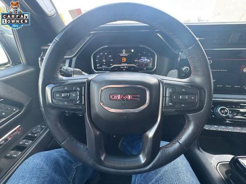 Used 2022 GMC Sierra 1500 AT4 w/ AT4 Preferred Package AWD/4WD image 17