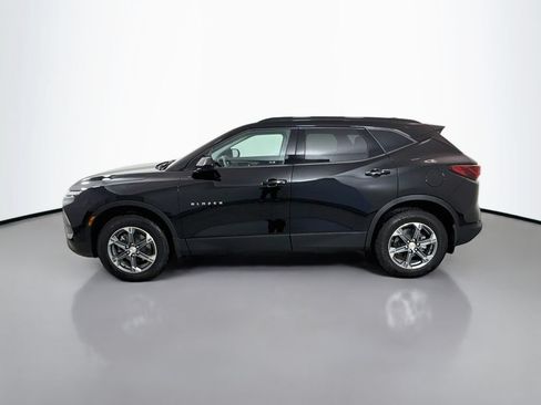 Used 2024 Chevrolet Blazer LT w/ Convenience Package FWD image 4