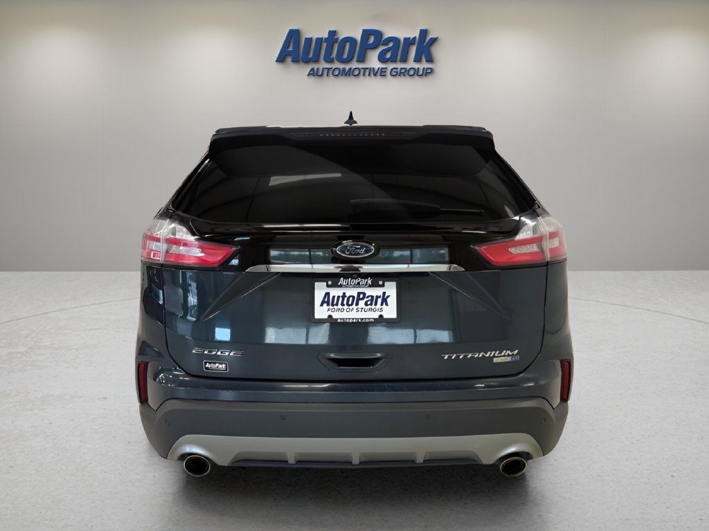 Used 2019 Ford Edge Titanium w/ Equipment Group 301A AWD/4WD image 5