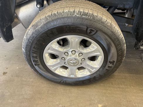 Used 2026 RAM 2500 Big Horn AWD/4WD image 13