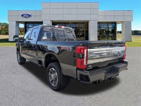 New 2026 Ford F350 King Ranch w/ FX4 Off-Road Package AWD/4WD image 6